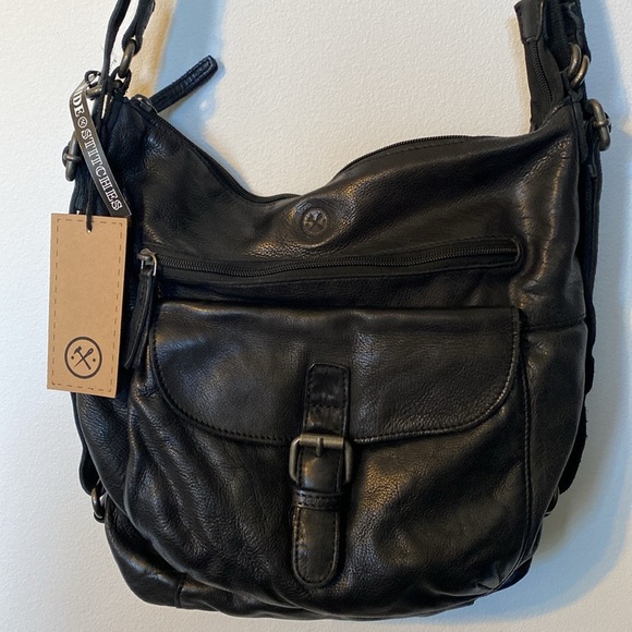 Hide and Stitches Black Leather Purse/Crossbody Bag - Picture 9 of 10